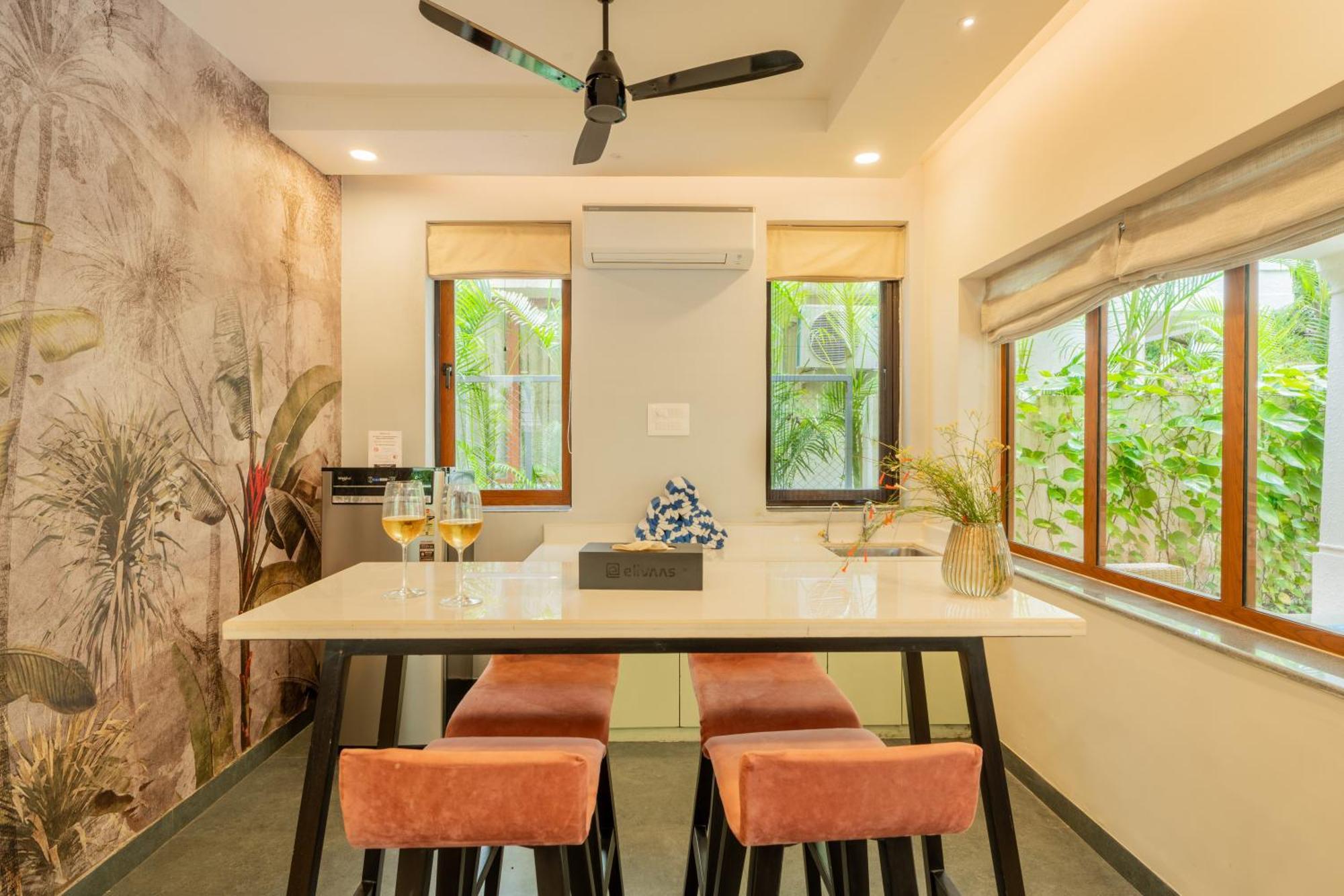 Elivaas 3 Bhk Pvt Pool & Bar - Villa Valerie Oxel Bagian luar foto